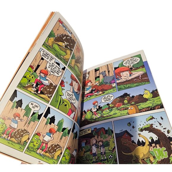 Plants Vs Zombies Dino-Might Graphic Novel Comic Paul Tobin Ron Chan Scholastic - Picture 7 of 7